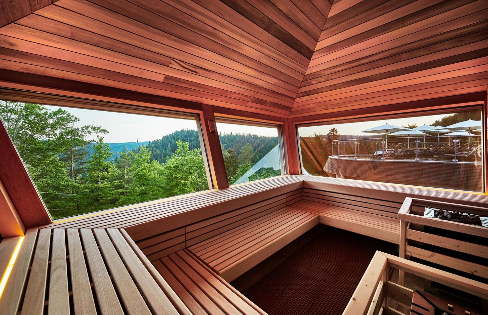 Hotel Kronelamm Im Schwarzwald Бад-Тайнах-Цавельштайн Экстерьер фото