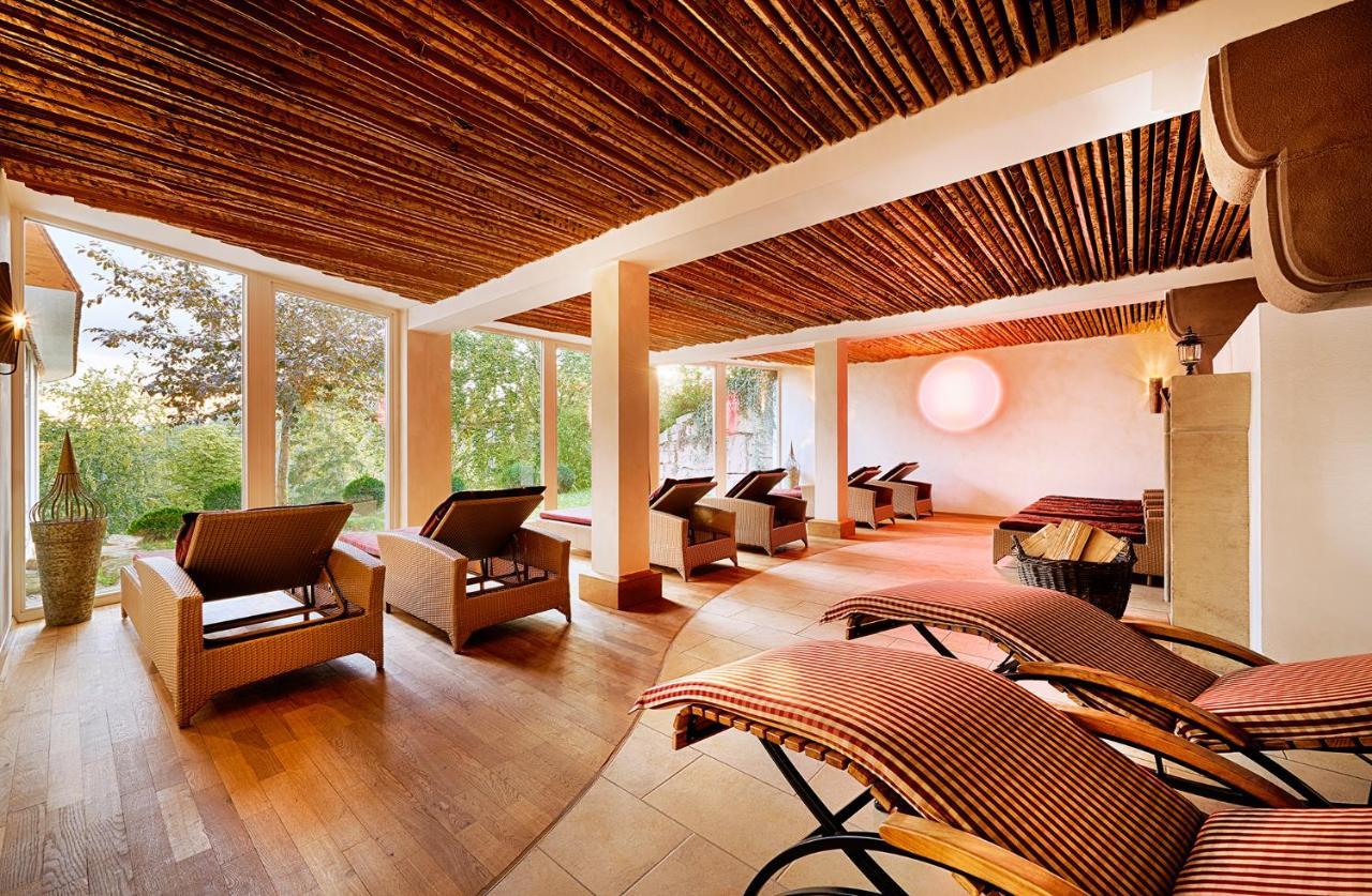 Hotel Kronelamm Im Schwarzwald Бад-Тайнах-Цавельштайн Экстерьер фото
